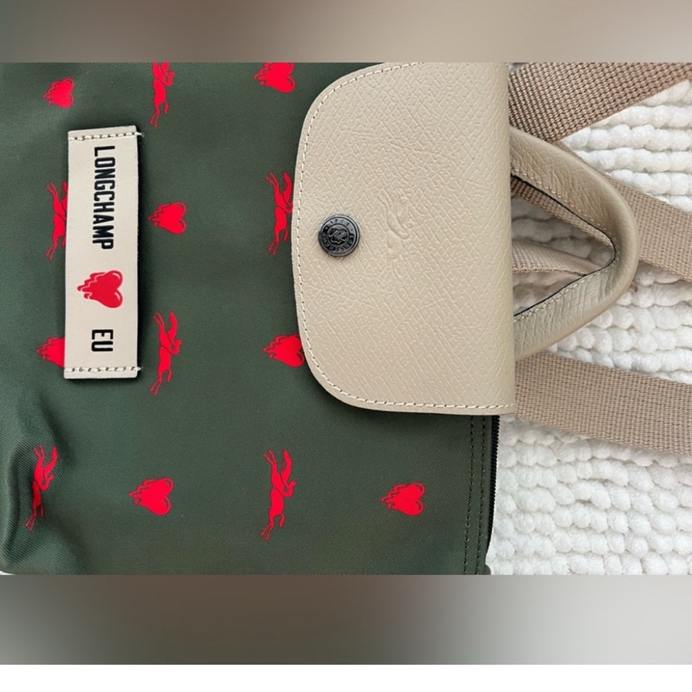 Longchamp Green Nylon Mini Backpack with Red Heart Print and Tan Flap - Picture 3 of 10